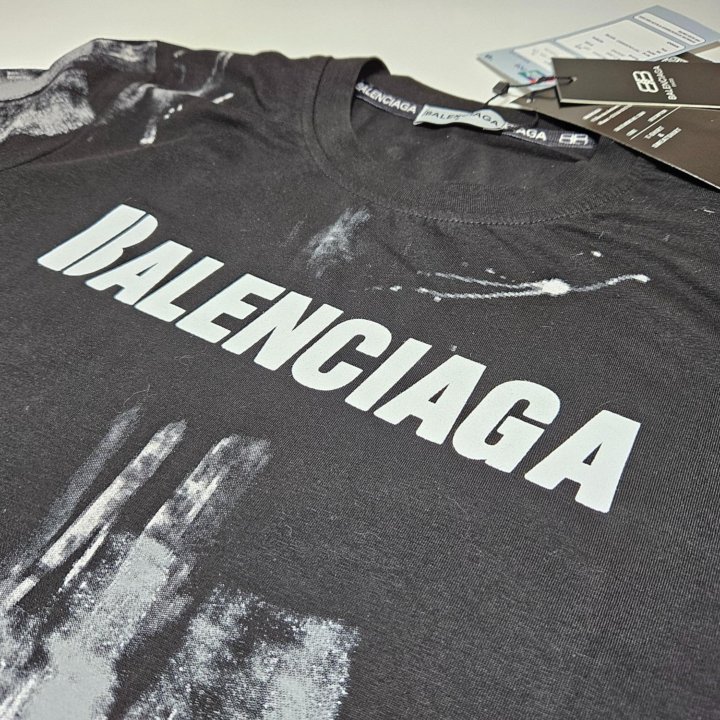 Футболка мужская Balenciaga