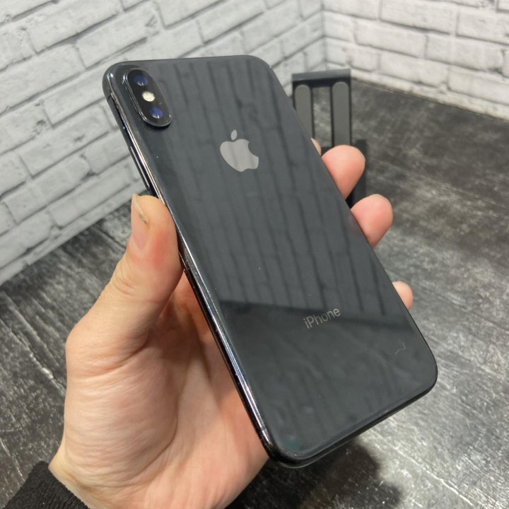 iPhone X