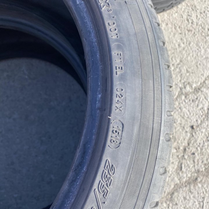 235/45/18 лето поштучно Michelin