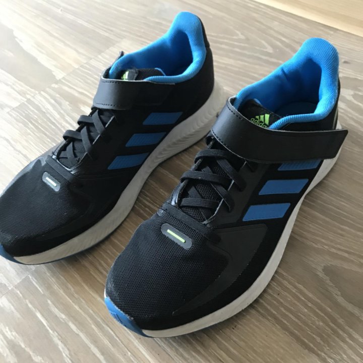 Кроссовки мужские Adidas