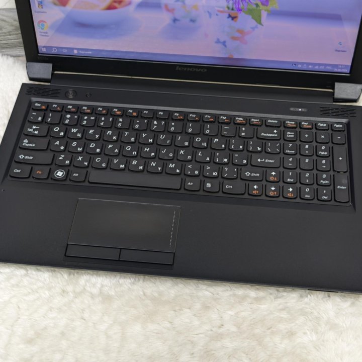 Lenovo / i5-2410M / GF410M /8GB /SSD+HDD