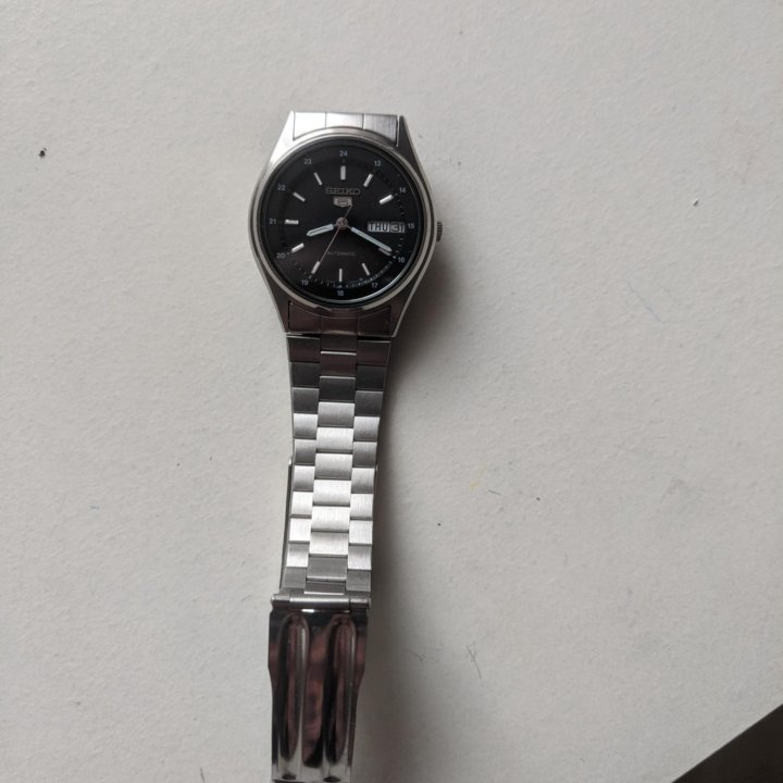 часы мужск.Seiko 5,автоподзавод новые.