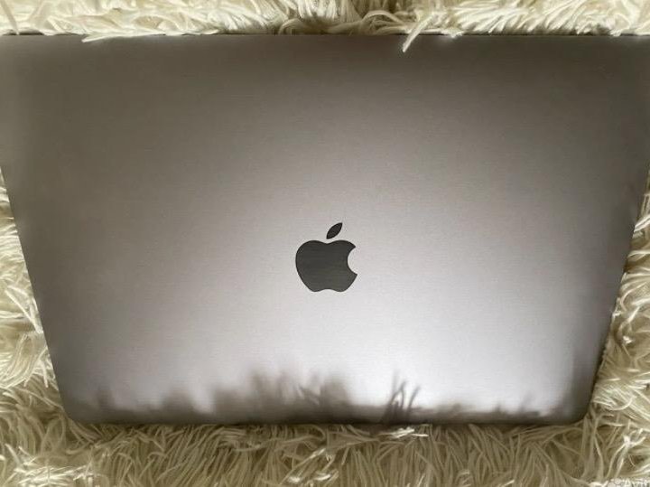 MacBook Air 13 2020, мышка и переходник