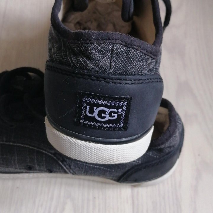 Туфли женские спортивные р37 ugg