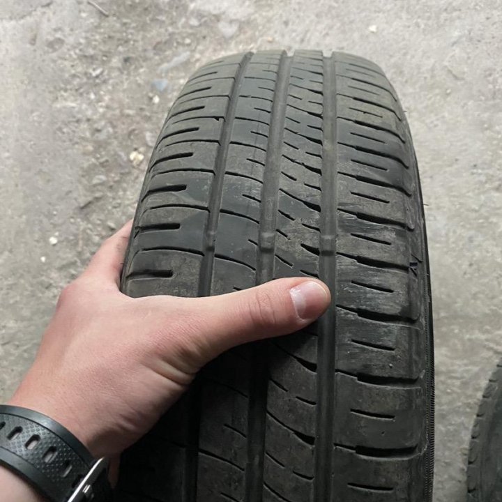 Летняя Резина Япония Dunlop б/п 175/65/15