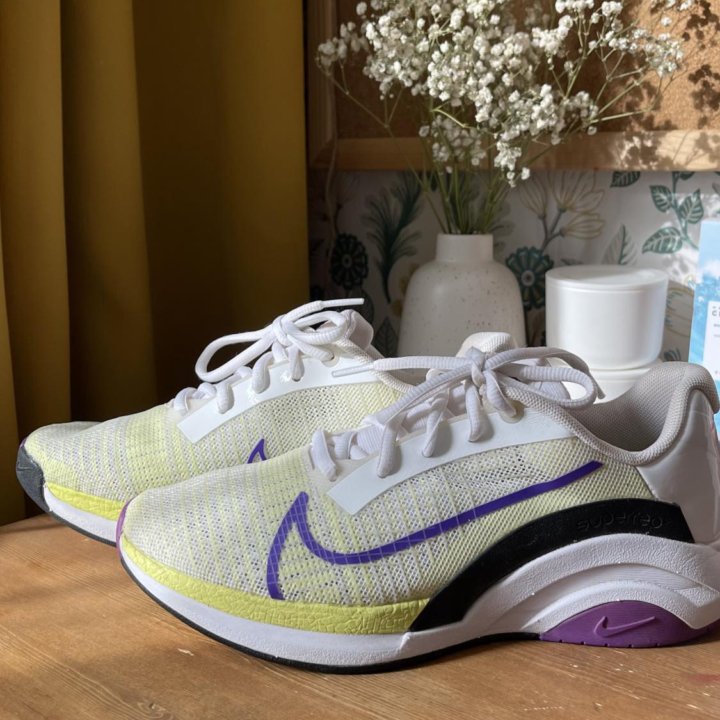 Nike ZoomX SuperRep Surge Endurance