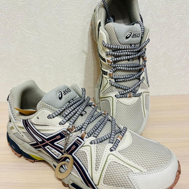 Кроссовки ASICS мужские