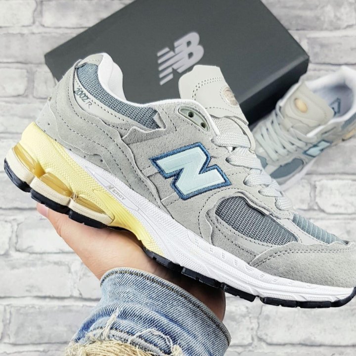 Женские кроссовки New Balance 2002R ✔️