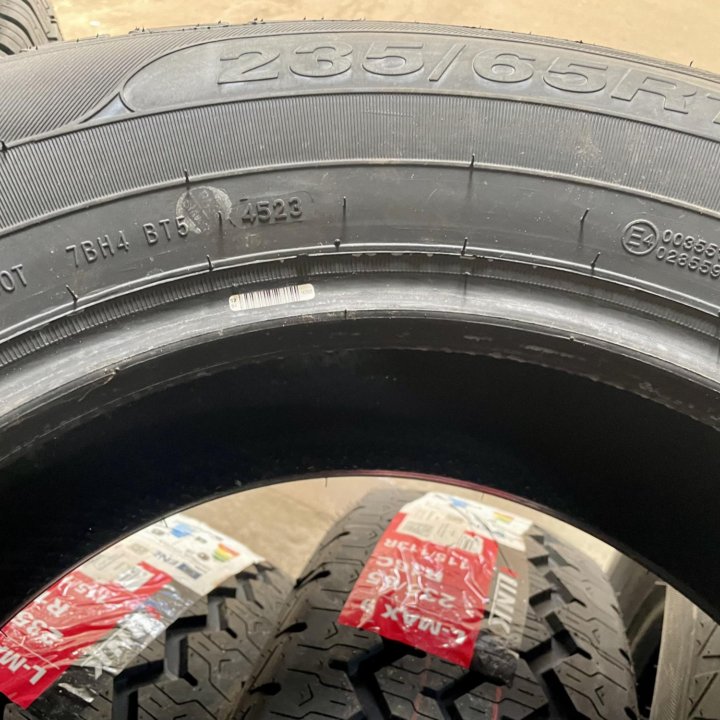 235/65 R16C 115/113R Ilink L-Maxx