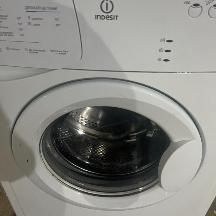 Стиральная машина Indesit wisa 81 (г1710к)