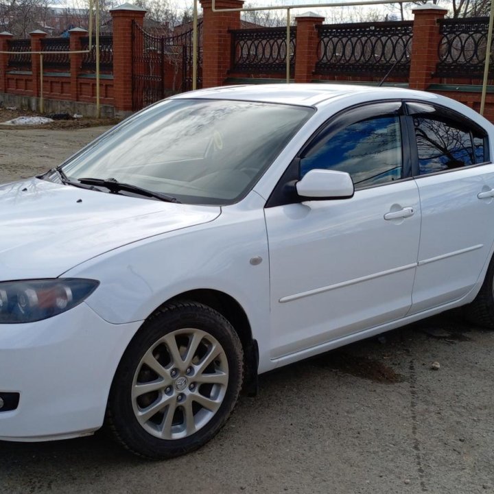 Mazda 3, 2009