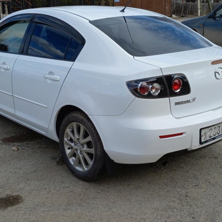 Mazda 3, 2009