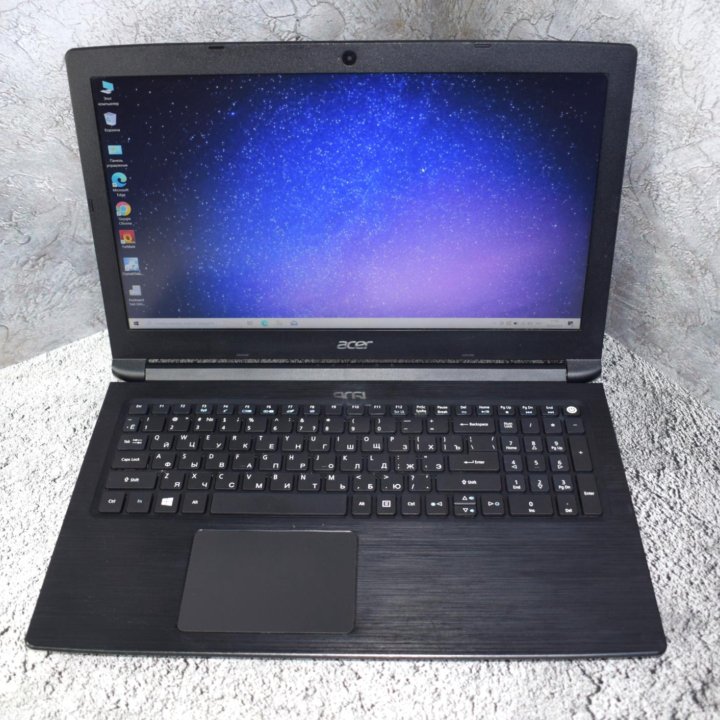 Ноутбук acer на Core i5-7200U/MX130/ FULL HD