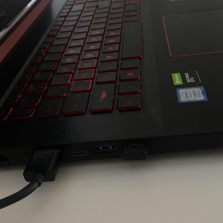 Мощный ноутбук с 17 дюймами Acer nitro 5 an517 51