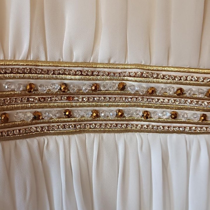 Платье вечернее