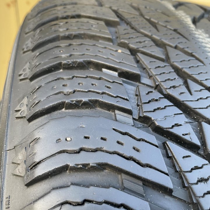 Nokian Hakkapeliitta R3 SUV 275/55 R19 1шт