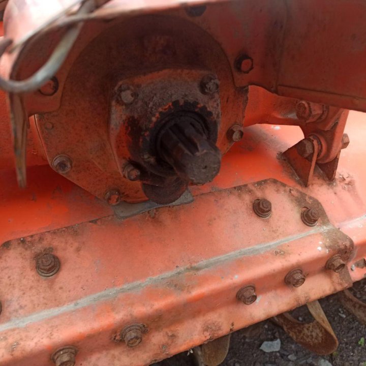 Японская почвофреза Kubota R1502