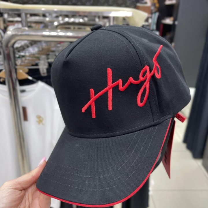 Кепки Hugo Boss