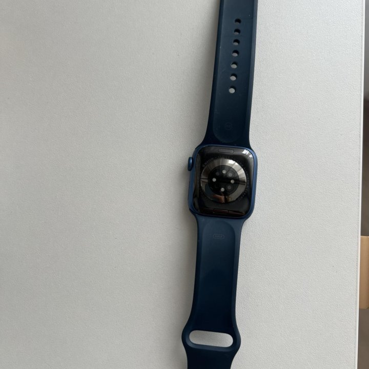 Часы Apple Watch 7 series