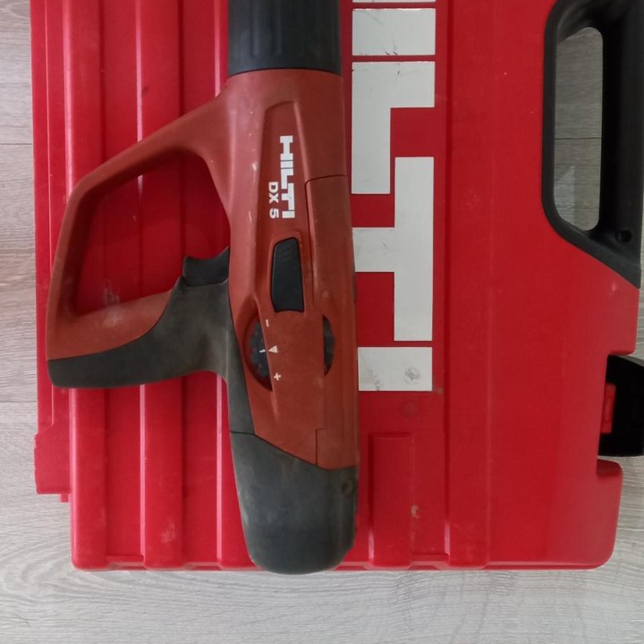 Пороховой монтажный пистолет HILTI DX 5