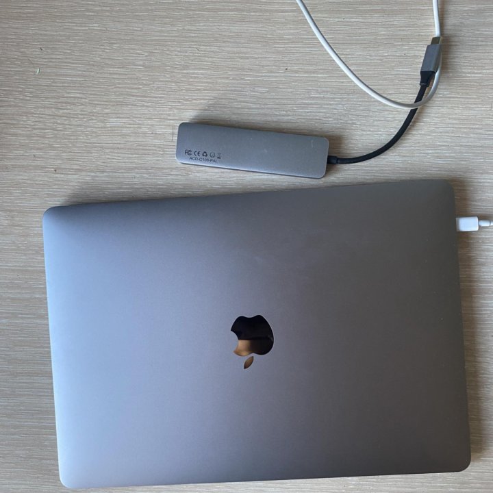 macbook pro 2018