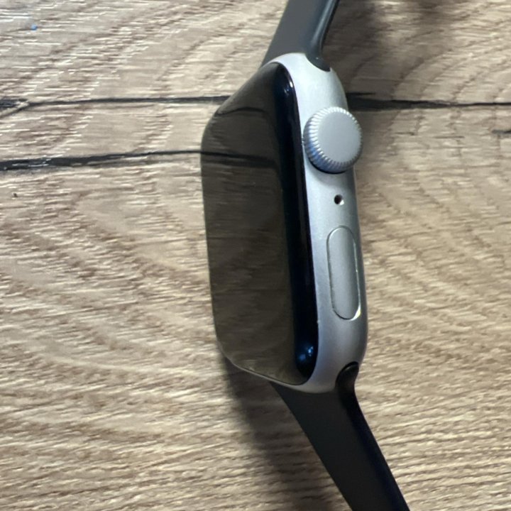 Apple Watch SE