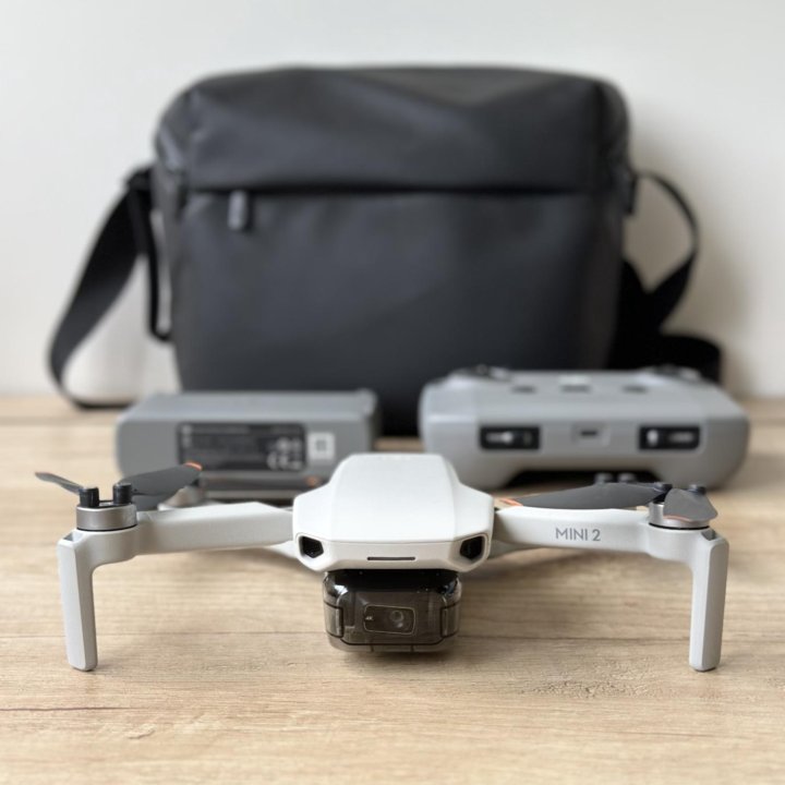 Продам дрон dji mini 2