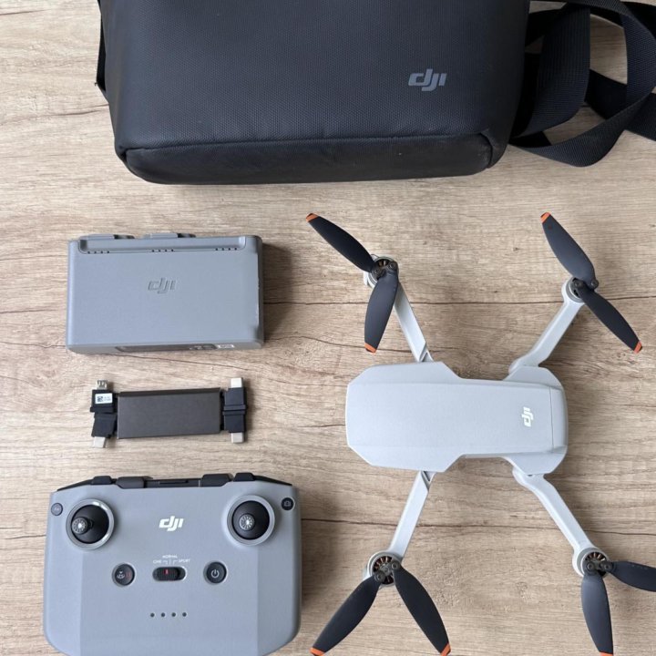 Продам дрон dji mini 2