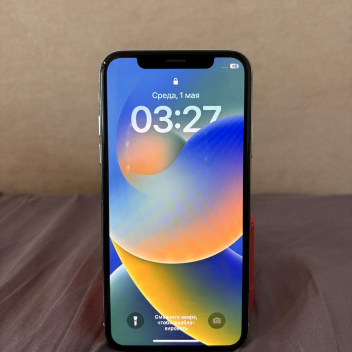 Телефон IPhone X 64 гб серебристый бу