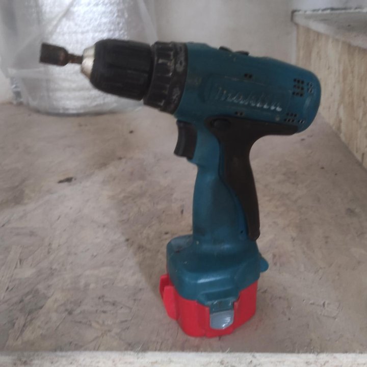 Makita 12v