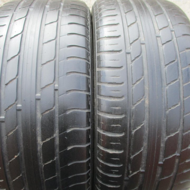 2шт. 215 \ 45 R17 Nokian