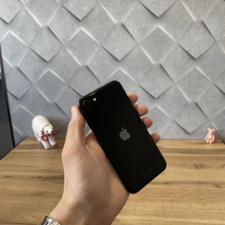 Новый iPhone SE 2020 128Gb Black Оригинал