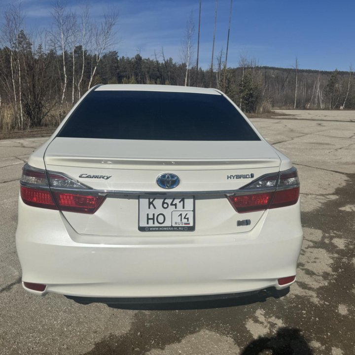 Toyota Camry, 2015