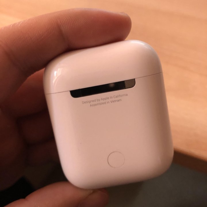 AirPods 2. Оригинал с ДНС