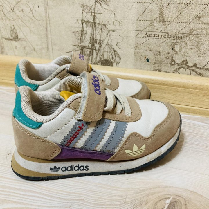 Кроссовки Adidas 25 размер