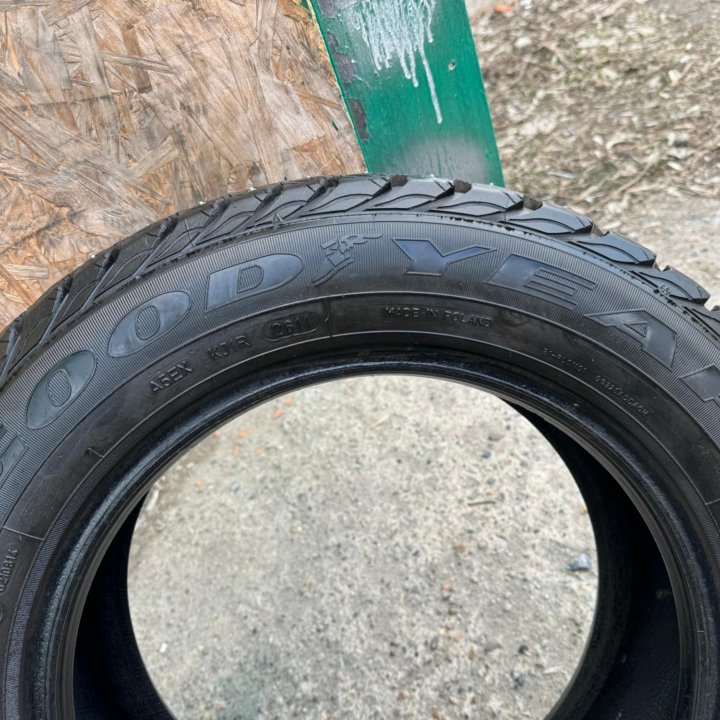 2шт. 175/65/14 GOODYEAR ЗИМА