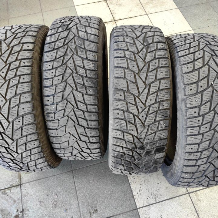 Dunlop Grandtrek Ice 02 235/55 R19 105T