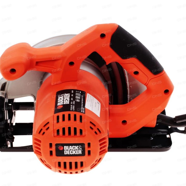 Пила дисковая Black&Decker CS1500