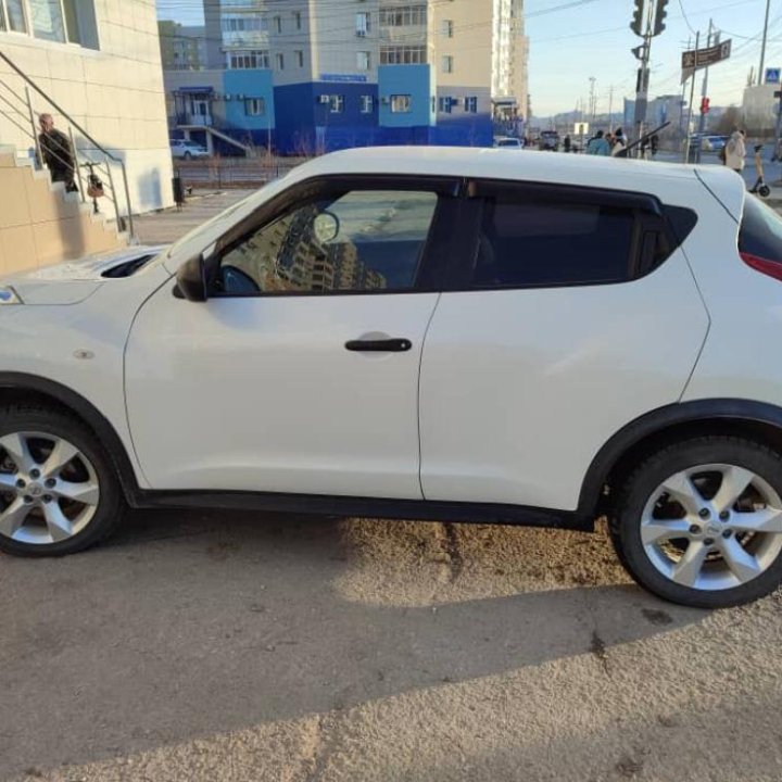 Nissan Juke, 2013