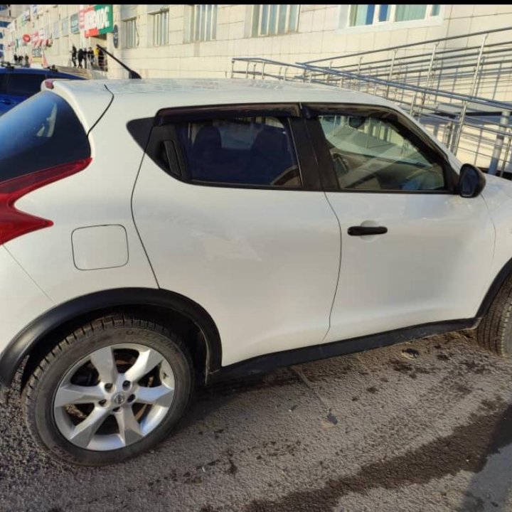 Nissan Juke, 2013