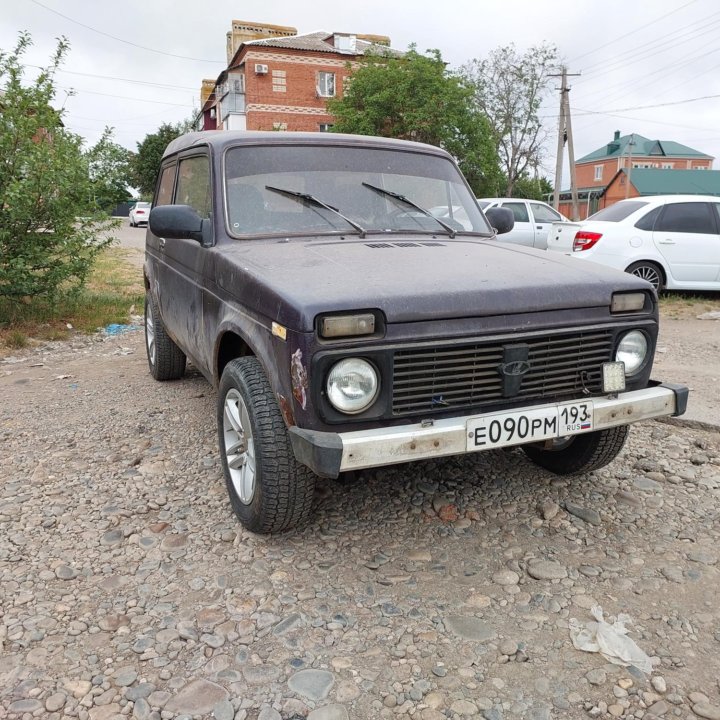 ВАЗ (Lada) Niva (4x4/Legend), 2000