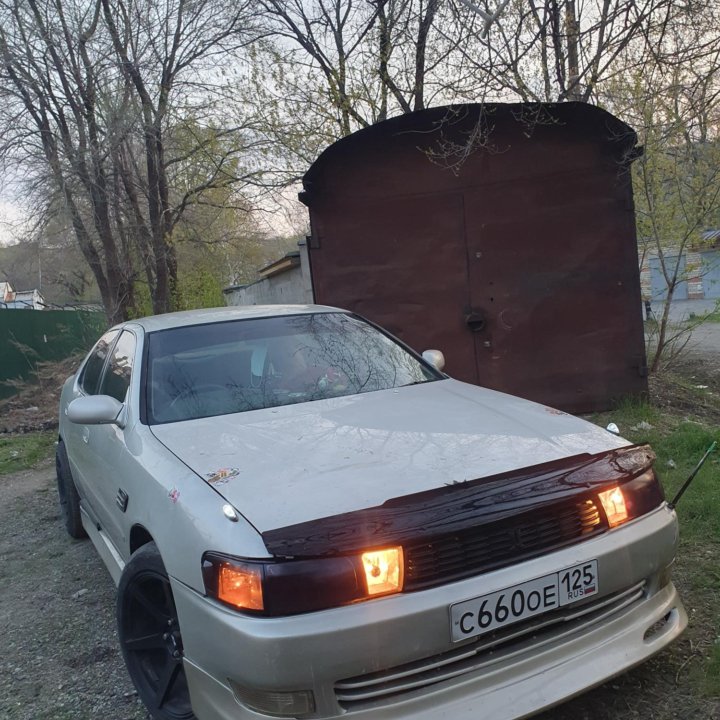 Toyota Cresta, 1993