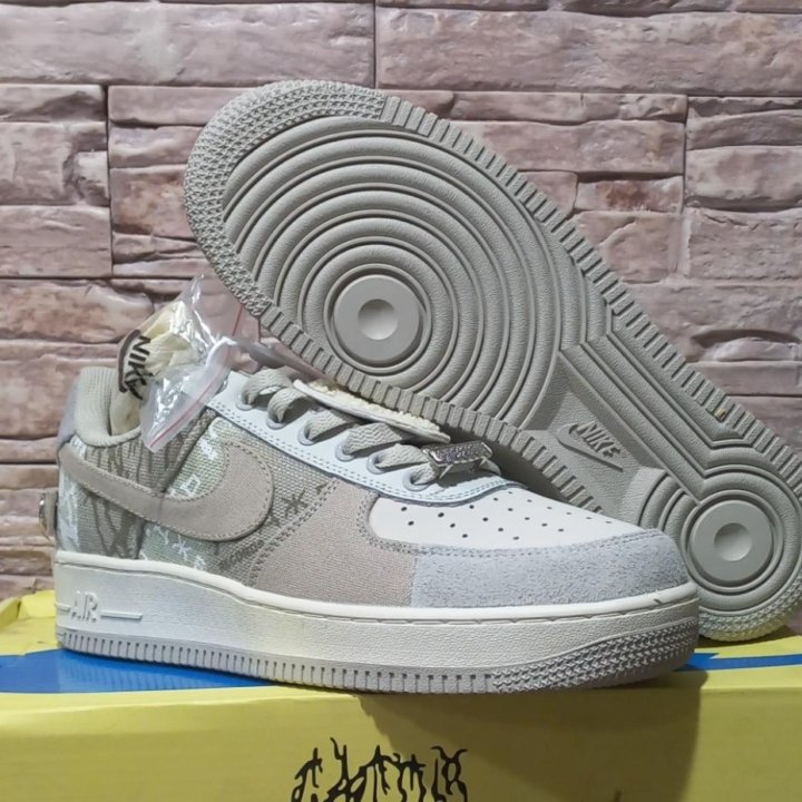 Nike Air Force 1'07 PARA?NOISE