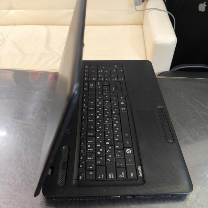 TOSHIBA 17.3”, Япония Большой ноутбук Intel B960 (