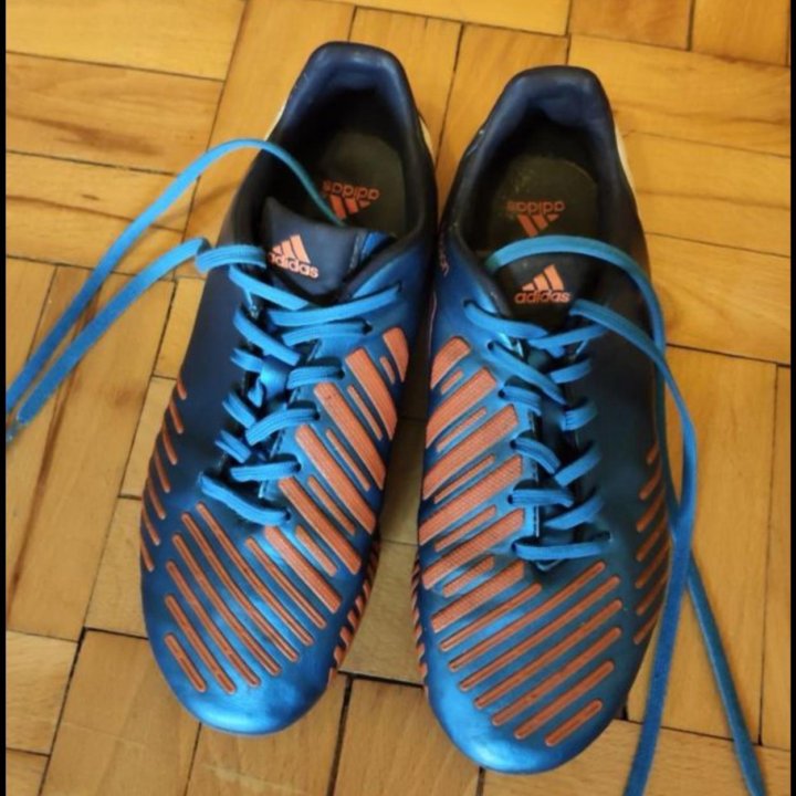 Бутсы Adidas Predator