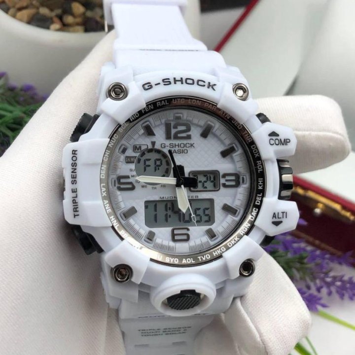 Casio G-Shock White Новые