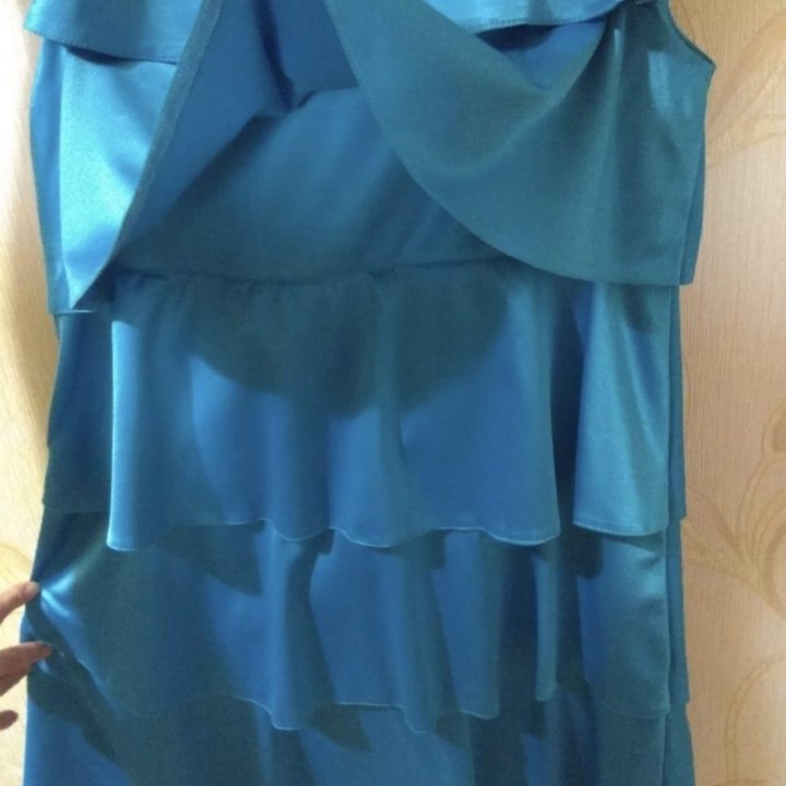 Вечернее платье.