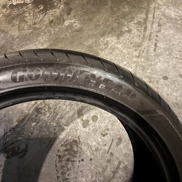 Goodyear Eagle f1 Asymmetric 3 225/45 r19 96W