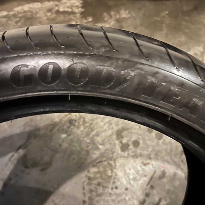 Goodyear Eagle f1 Asymmetric 3 225/45 r19 96W