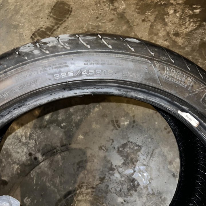 Goodyear Eagle f1 Asymmetric 3 225/45 r19 96W